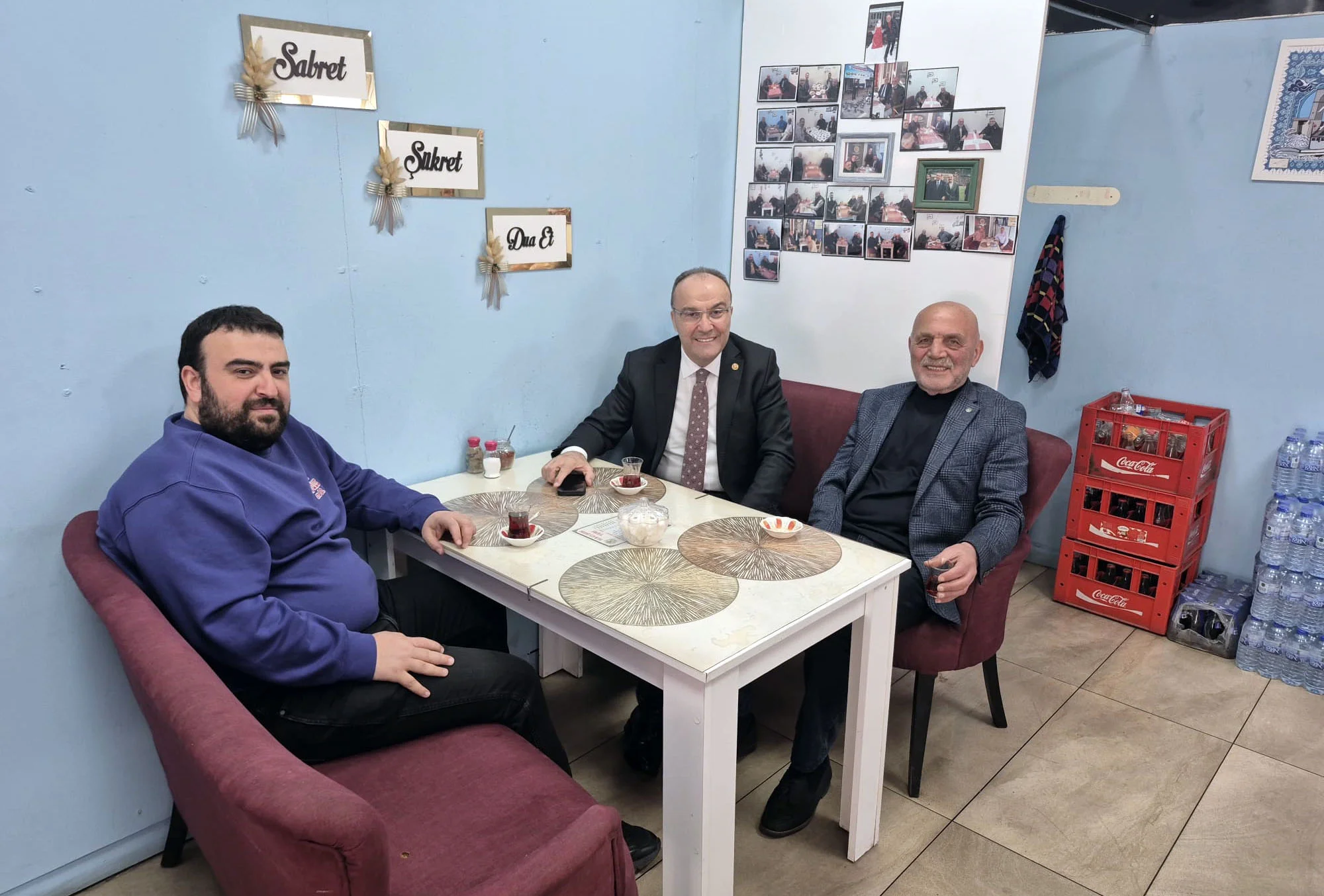 AKIN VE ÇEBİ’DEN GÜL’E ZİYARET